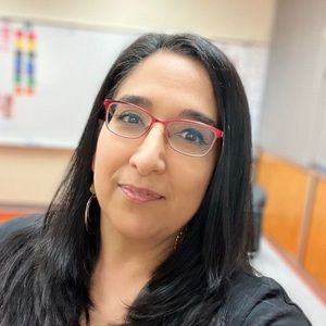 Meet your Posher, Idalia